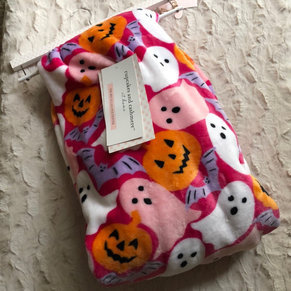 Cupcakes and Cashmere COLORFUL Halloween Ghosts, Pumpkins and Bats Throw…